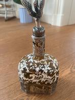 Antieke Glazen Fles met Zilveren Decoratie Adelaar, Antiek en Kunst, Antiek | Glas en Kristal, Ophalen of Verzenden