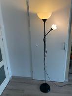 IKEA Tagarp Vloerlamp met Leeslamp - Inclusief Lampen, Huis en Inrichting, Lampen | Vloerlampen, Ophalen, Zo goed als nieuw, Metaal