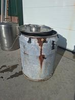 Melktank met deksel, Ophalen