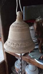 Handgemaakte aardewerken bel, Ophalen of Verzenden
