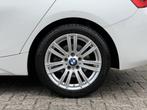 BMW 1-serie 116i Centennial High Executive M-Pakket/Navigati, Achterwielaandrijving, Euro 6, Alcantara, Wit