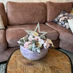 Houten schaal met kunstbloemen opgemaakt in oase, Ophalen, Binnen, Gebruikt, Onbekend