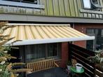 Elektrisch Knikarmscherm 451 cm breed, Tuin en Terras, Zonneschermen, Ophalen, Gebruikt, Elektrisch, 150 tot 300 cm