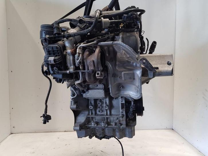 Motor Skoda Scala (2019-02/..) 04C100033K, Auto-onderdelen, Motor en Toebehoren, Skoda, Gebruikt