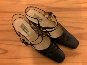 Ariane schoenen, feestdagen beschikbaar voor biedingen