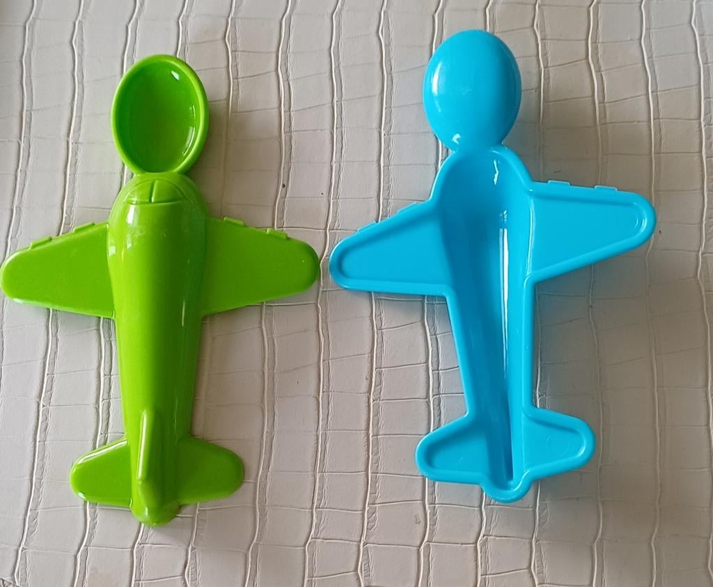 Kinderbestek Vliegtuig lepels, 14.5 cm SALE, Ophalen of Verzenden, Zo goed als nieuw, Kunststof