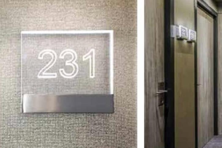 Wandlamp led Maretti Room number 2 x twv € 129,00 st, Huis en Inrichting, Lampen | Wandlampen, Nieuw, Glas, Ophalen of Verzenden