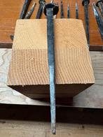 Handgesmede taaie nagel ( spijker ), Doe-het-zelf en Verbouw, Ophalen, Zo goed als nieuw