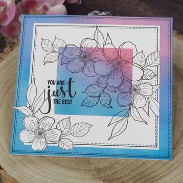 Woodware clear stempel bloemen 'Summer Pics' beschikbaar voor biedingen
