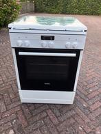 Siemens, 4-pits gasfornuis met oven 3200 watt, Witgoed en Apparatuur, Fornuizen, Ophalen, Gebruikt, 4 kookzones, 85 tot 90 cm