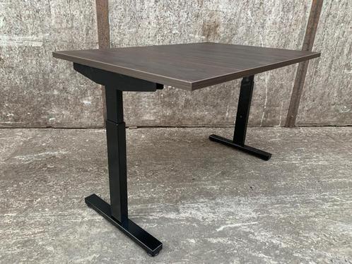 ACTIE!!! Verstelbare bureaus Dark Oak bladen - UITVERKOOP!!!, Huis en Inrichting, Bureaus, Nieuw, In hoogte verstelbaar, Ophalen of Verzenden