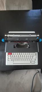 Vintage elektrische typemachine ( jaren 70) – West-Duits, Ophalen, Gebruikt