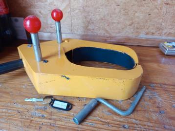 Wielklem Caravan/Aanhanger - Beveilig uw bezit! beschikbaar voor biedingen