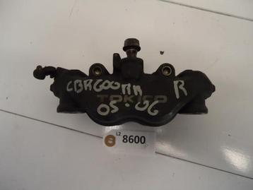 CBR600RR 2005 - 2006 Honda Remklauw D1-31637 beschikbaar voor biedingen