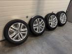 Originele Volkswagen Tiguan 19” velgen met winterbanden, Auto-onderdelen, 19 inch, Gebruikt, Banden en Velgen, 235 mm