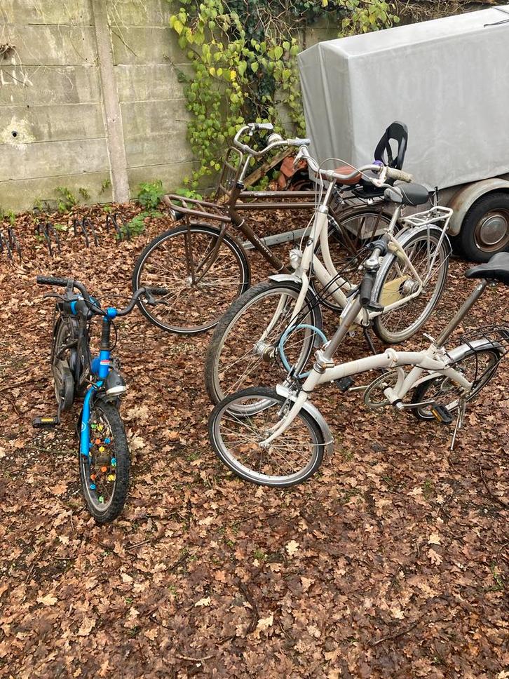 Partij opknapfietsen + hometrainer, Fietsen en Brommers, Fietsen | Jongens, Gebruikt, 26 inch of meer, Handrem, Ophalen