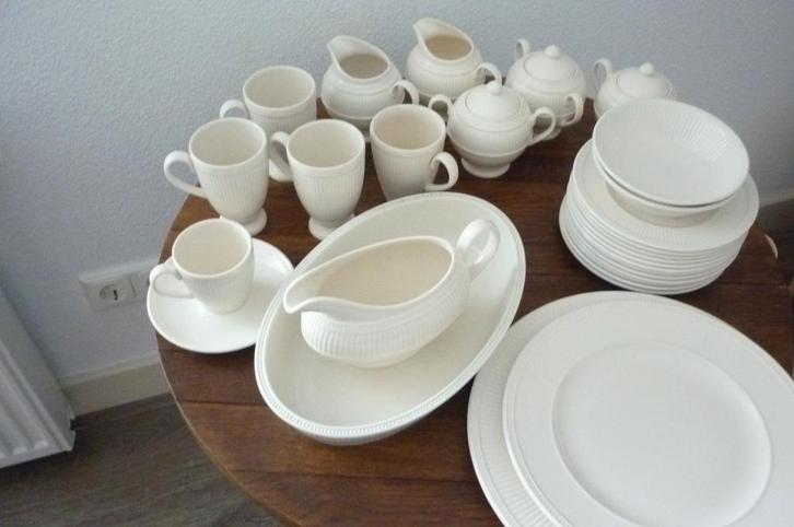 Wedgwood Windsor delen los te koop., Huis en Inrichting, Keuken | Servies, Zo goed als nieuw, Overige typen, Wedgwood, Aardewerk