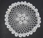 Oud rond kleedje gehaakt, Antiek en Kunst, Ophalen of Verzenden