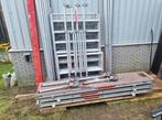 Altrex alum. steiger 3,05 - 8,2 vloerhoogte-10,2 werkhoogte, Ophalen, Gebruikt, Gevelsteiger, 5 meter of hoger