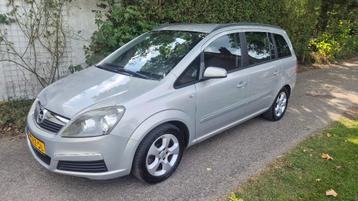 Opel Zafira 2.2 2005 Grijs   HOGEBRANDSTOF POMP NIET GOED  beschikbaar voor biedingen