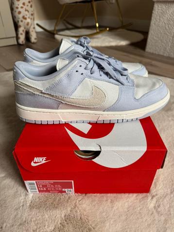 Nike Dunk Low Ghost Summit White 44.5 beschikbaar voor biedingen