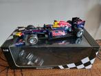 2011 Red Bull Racing Renault RB7 #1 Vettel MiniChamps 1:18, Ophalen of Verzenden, Zo goed als nieuw, Auto, MiniChamps