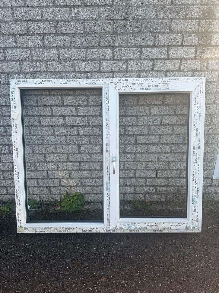 Schuco Kunststof Kozijn met Draaikiep Raam, Doe-het-zelf en Verbouw, Kozijnen en Schuifpuien, Gebruikt, Raamkozijn, Kunststof