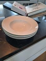 5 diepe borden - perfect voor pasta of salade, Huis en Inrichting, Keuken | Servies, Ophalen of Verzenden, Zo goed als nieuw, Bord(en)