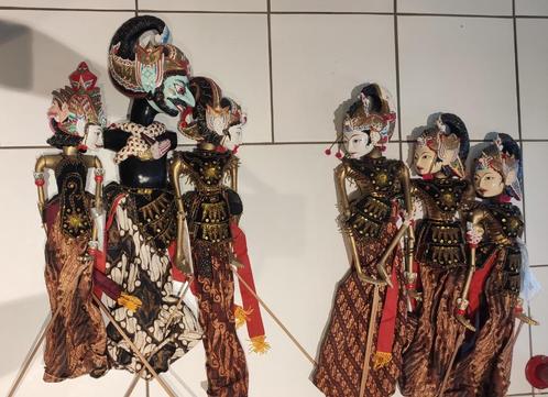 Unieke set wayang golek Padawa gemaakt door Tizar Purbaya, Antiek en Kunst, Kunst | Niet-Westerse kunst, Ophalen of Verzenden