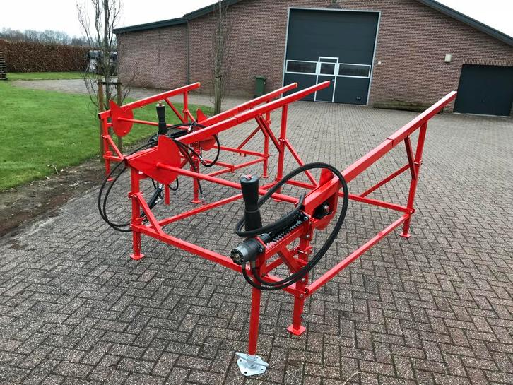 Aanvoertafel stammentafel zaagkloofmachine hakki pilke, Tuin en Terras, Haardhout, Overige houtsoorten, Ophalen