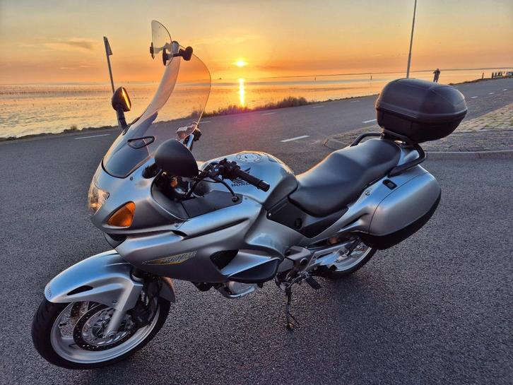 Honda Deauville 650 in TOP STAAT vind ze maar in deze staat., Motoren, Motoren | Honda, Particulier, Toermotor, meer dan 35 kW