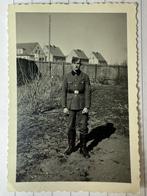 Foto Duitse RAD slodaat WO2 met mauwband, Verzamelen, Militaria | Tweede Wereldoorlog, Ophalen of Verzenden, Landmacht, Duitsland