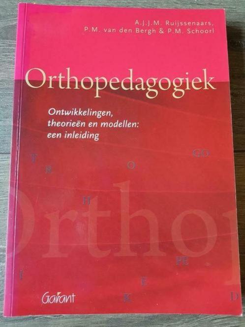 Boek HBO : Orthopedagogiek - Ontwikkelingen, theorieën ..., Boeken, Studieboeken en Cursussen, Zo goed als nieuw, HBO, Ophalen of Verzenden