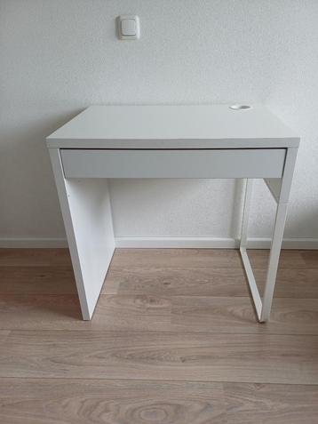 Bureau Micke Ikea, 73cm x 50cm, wit  beschikbaar voor biedingen