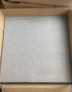 tapijttegels grijs circa 240 tegels a 50cm x 50cm = 60 m2, Huis en Inrichting, Stoffering | Vloerbedekking, Ophalen, Gebruikt