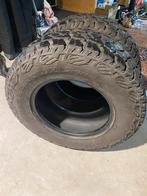 Kumho Road Venture MT51 265-70/17, Ophalen, 265 mm, All Season, Band(en)