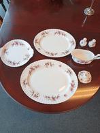 Royal Albert Lavender Rose Engels in Nieuwstaat, Antiek en Kunst, Ophalen of Verzenden