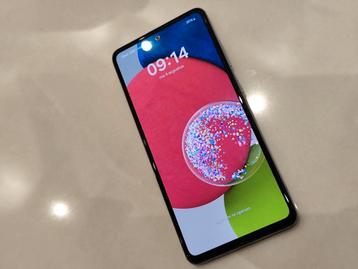 Zeer nette Galaxy A52S 5G 128GB beschikbaar voor biedingen