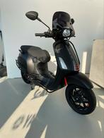 NIEUW! VESPA SPRINT ELETTRICA nero convito 2025, Fietsen en Brommers, Brommers | Tuning en Styling, Ophalen of Verzenden, Nieuw