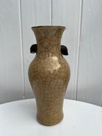 Chinees porseleinen vaasje, Ophalen of Verzenden