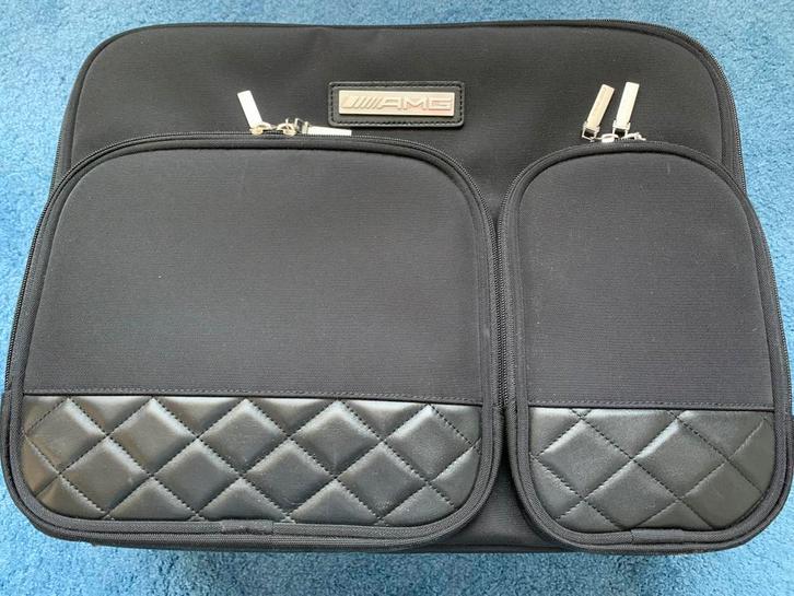 MERCEDES AMG LAPTOP TAS, Computers en Software, Laptoptassen, Gebruikt, Aktetas, 17 inch of meer, Ophalen of Verzenden