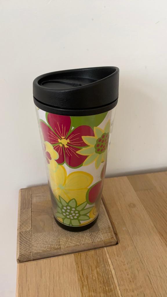 Tchibo meeneem koffiebeker 400ml / coffee to go nieuw!, Huis en Inrichting, Keuken | Servies, Nieuw, Overige stijlen, Overige materialen