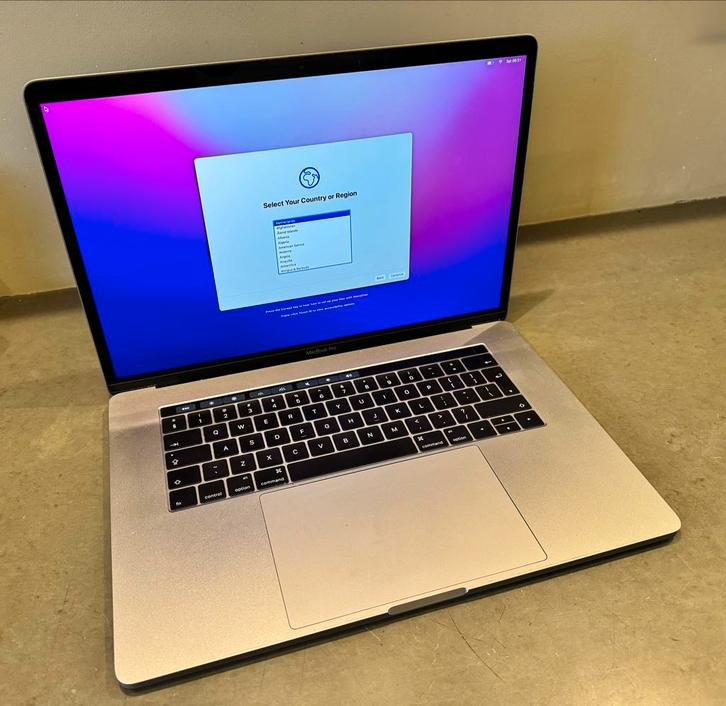 MacBook Pro 15" (2016), Computers en Software, Apple Macbooks, Zo goed als nieuw, MacBook Pro, 15 inch, 2 tot 3 Ghz, 1 TB of meer