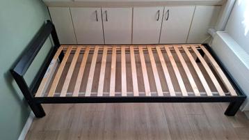 IKEA bed en matras - afbeelding 2