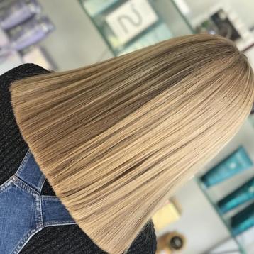 vakkundig geknipt GRATIS voor vrouw dame studente beschikbaar voor biedingen