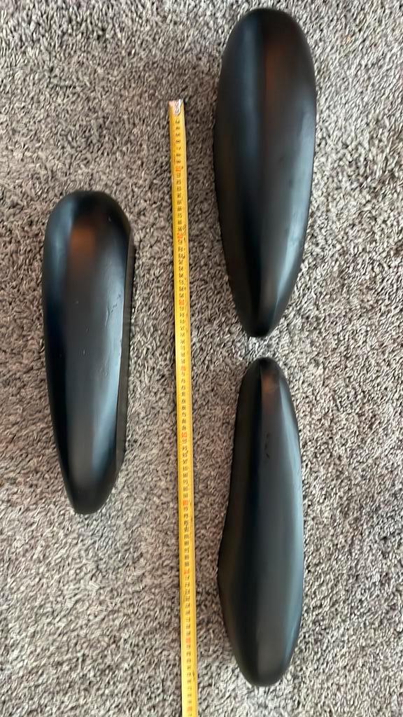 Metalen wandplanken keivorm/ steenvorm, Huis en Inrichting, Woonaccessoires | Wandplanken en Boekenplanken, Ophalen