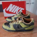 Nike dunk low retro Halloween/ maat 45, Kleding | Heren, Schoenen, Ophalen of Verzenden, Nieuw, Zwart