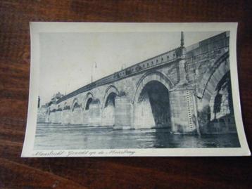 W28 - Maastricht - Maasbrug - 1913 - Mooie oude kaart beschikbaar voor biedingen