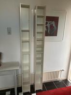 Twee witte CD/DVD kast, Huis en Inrichting, Kasten | Boekenkasten, Ophalen, Met plank(en), Minder dan 50 cm, Gebruikt