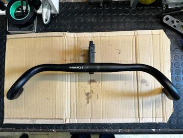 Pinnacle gravel / race stuur – 40 cm beschikbaar voor biedingen